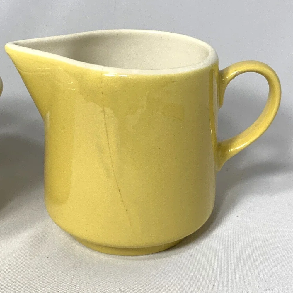 California Pottery Creamer and Sugar Yellow Vintage‎ Mid Century MCM FLAWS